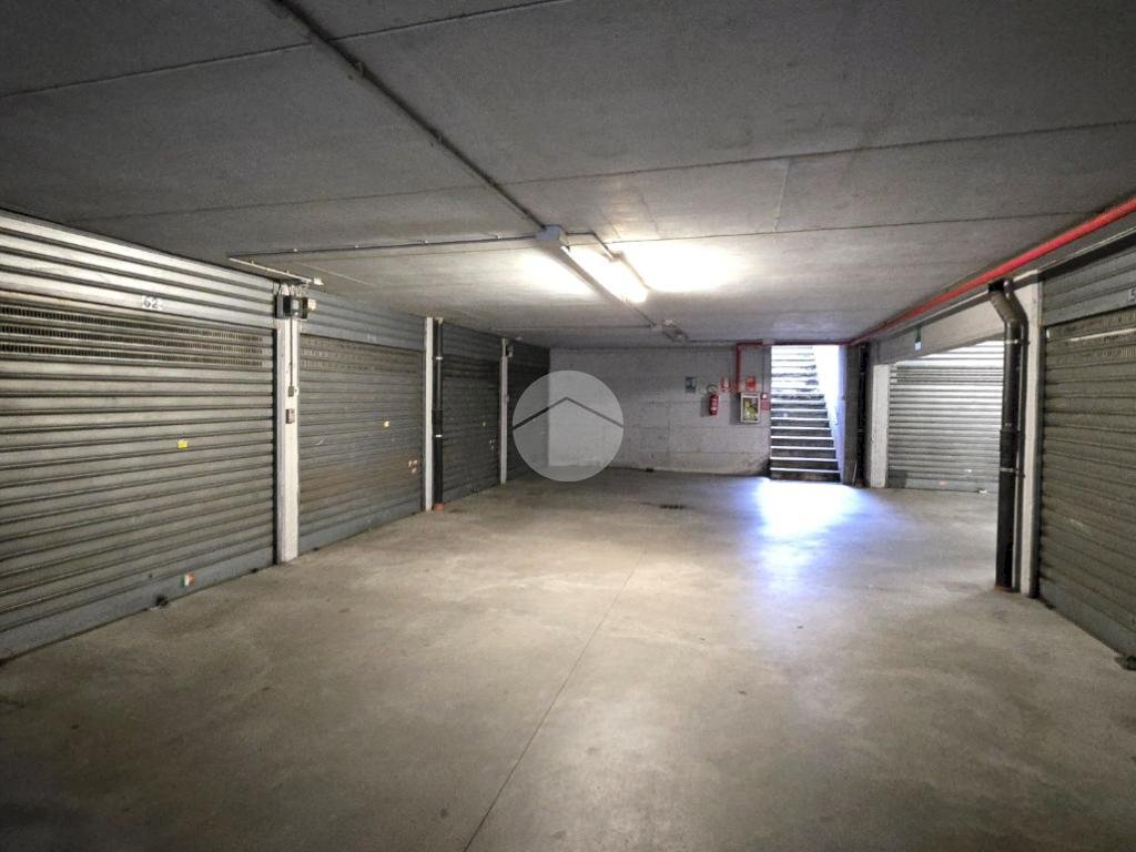 Box Via Giuseppe Saragat, Venaria Reale - foto 1