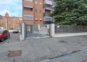 Box Via Giuseppe Saragat, Venaria Reale - foto 6