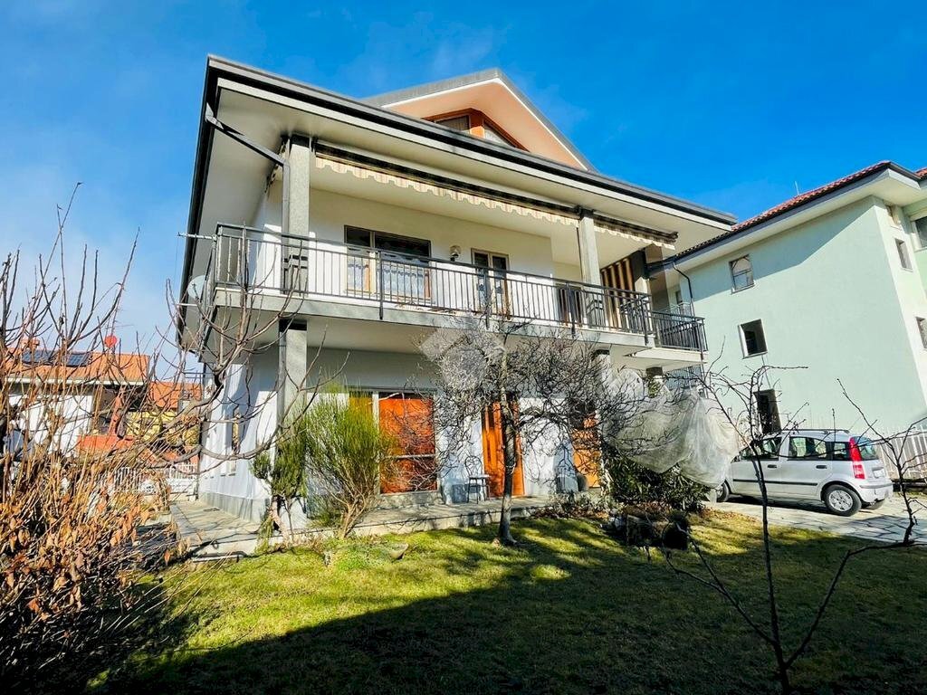 Quadrilocale Via Vittorio Veneto, Lanzo Torinese - foto 1