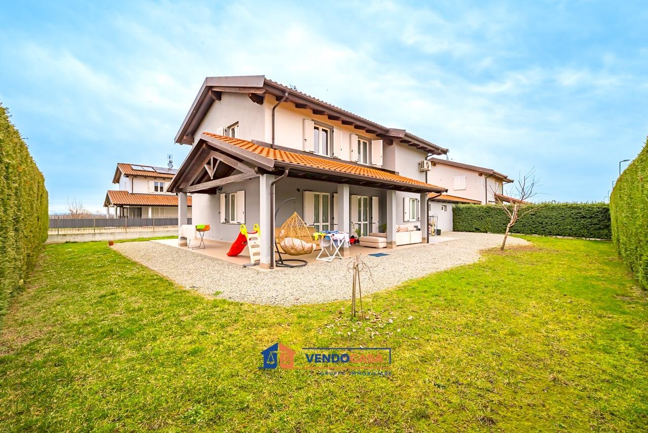 Casa indipendente Cavallerleone - foto 1