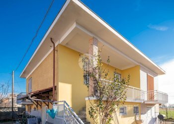 Villa Via Giacomo Racca, Volvera - foto 1