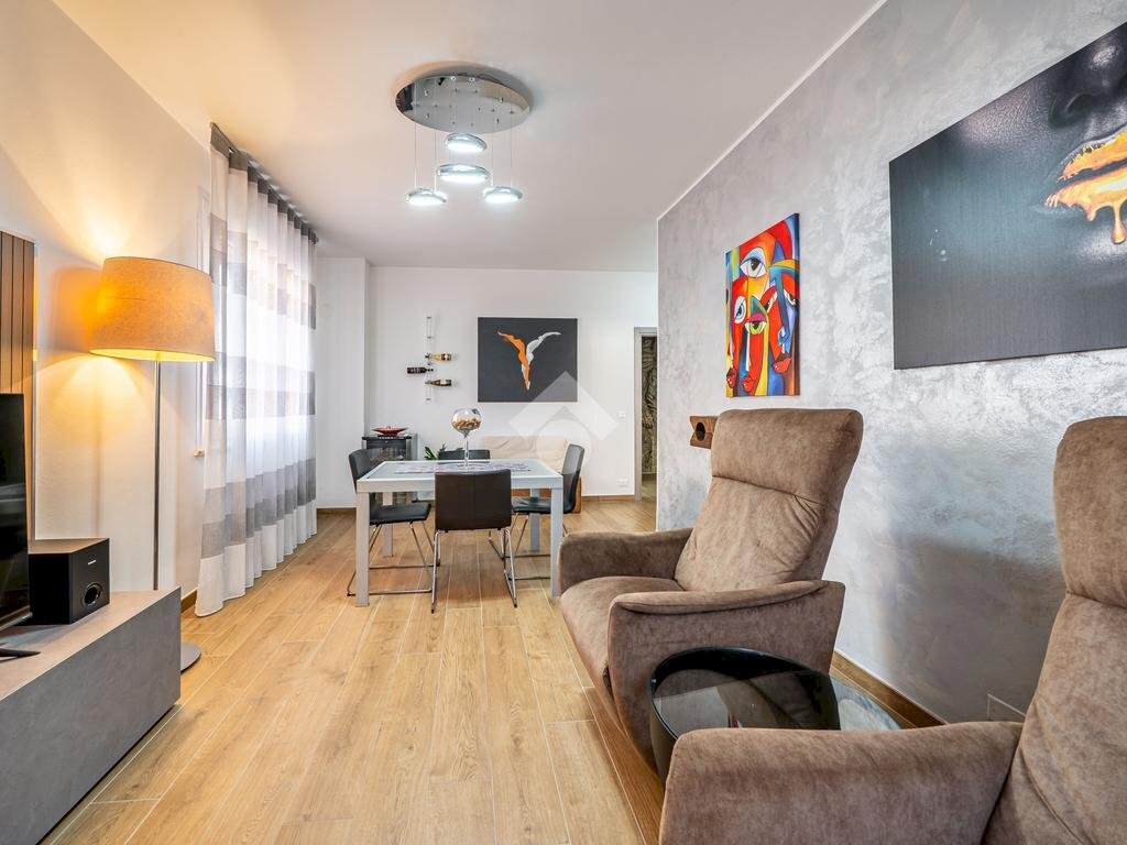 Four-room apartment Via Roma, Castellarano - photo 2