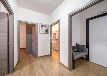 Four-room apartment Via Roma, Castellarano - photo 25