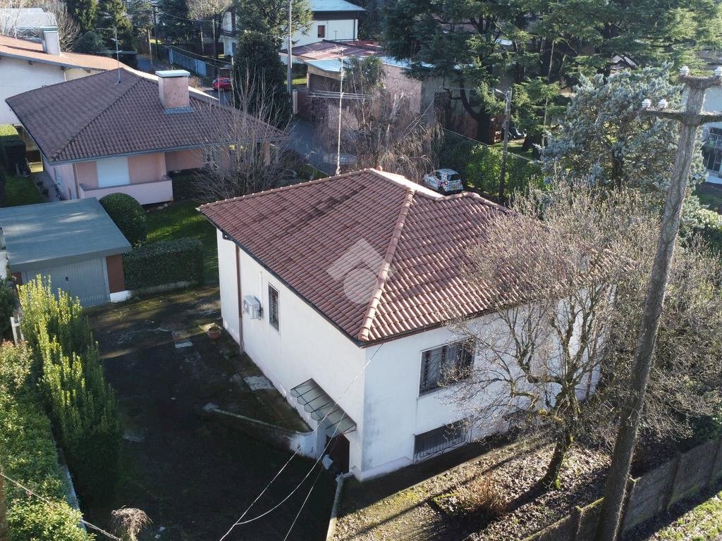 Villa Via Firenze, Cerro Maggiore - photo 1