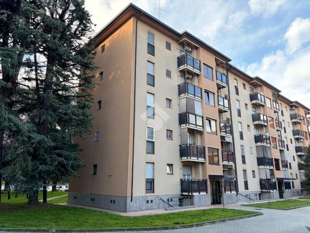 Trilocale Via Giacomo Quarenghi, Milano (zona Gallaratese) - foto 1