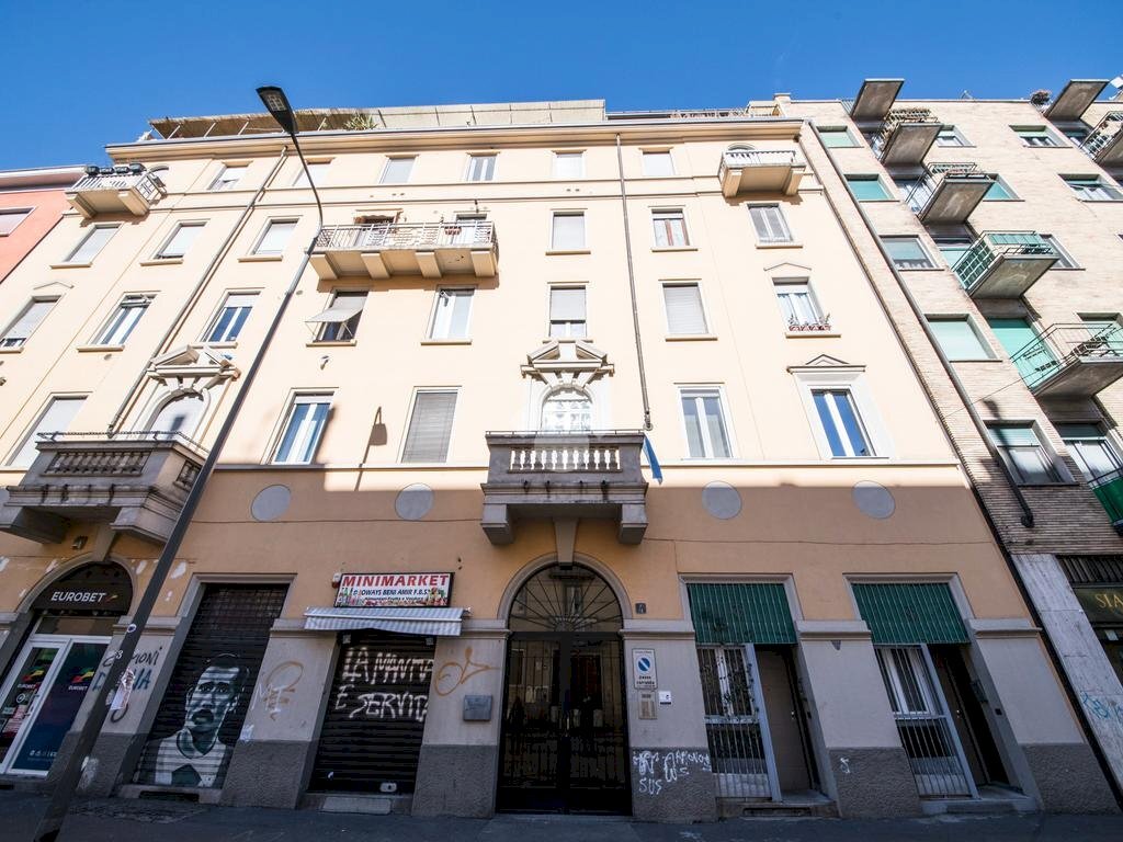 Two-room apartment Via Calvairate, Milano (neighborhood Martini) - photo 1