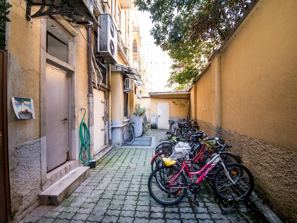 Two-room apartment Via Calvairate, Milano (neighborhood Martini) - photo 3