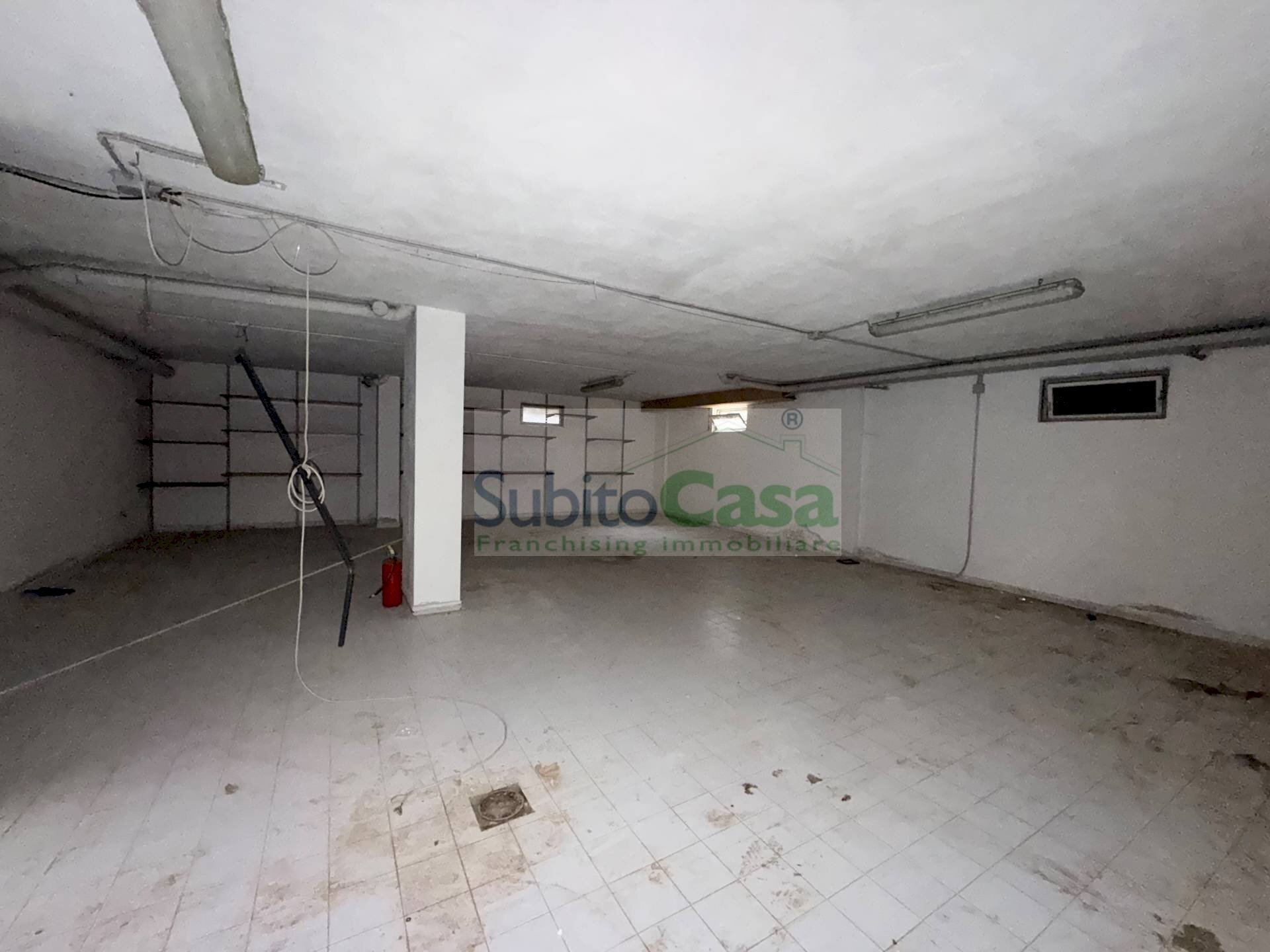 Foto 1 - Box Via Ramiro Ortiz
 
28, Chieti - foto 1