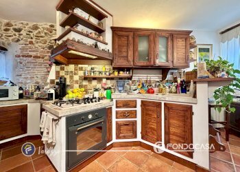 Foto 1 - Casa semi indipendente Via Fossello
 
SNC, Varazze - foto 1