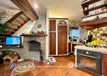 Foto 2 - Casa semi indipendente Via Fossello
 
SNC, Varazze - foto 2