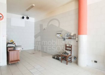 Interno non residenziale - Negozio viale delle Piante, Rimini - foto 3