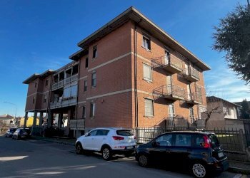 Facciata - Quadrilocale via Solferino, 14, Candiolo - foto 1