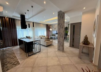 Salone - Quadrilocale via Baltimora, 152, Torino (zona Santa Rita) - foto 1