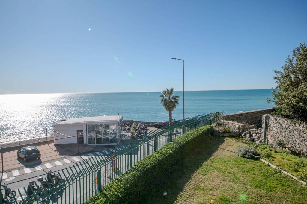 Vista - Villa via Quarto, 45, Genova (zona Quarto) - foto 3