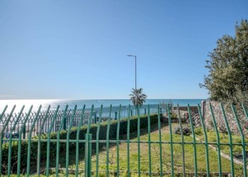 Vista - Villa via Quarto, 45, Genova (zona Quarto) - foto 2