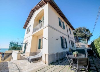 Terrazzo - Villa via Quarto, 45, Genova (zona Quarto) - foto 5