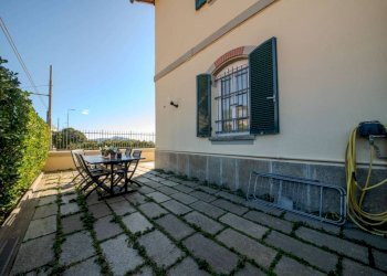 Terrazzo - Villa via Quarto, 45, Genova (neighborhood Quarto) - photo 13