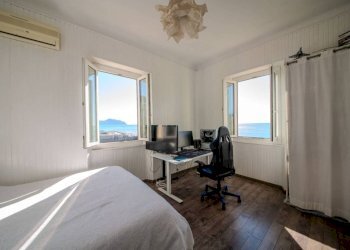 Camera da letto - Villa via Quarto, 45, Genova (neighborhood Quarto) - photo 24