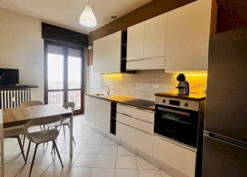 Cucina - Appartamento via Gian Battista Petrino, 5, San Damiano d'Asti - foto 4