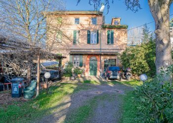 Villa Via Cadriano, Bologna (zona San Donato) - foto 1