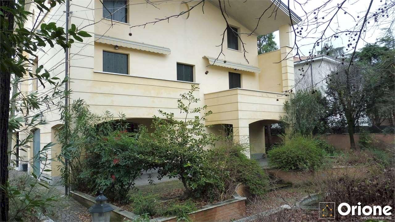 Villa Modena - foto 1