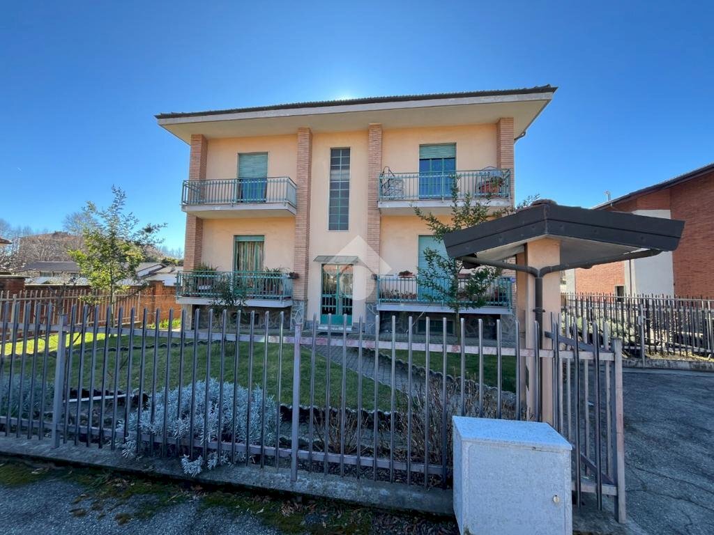 Quadrilocale Via Mario Risso, Pinerolo - foto 2