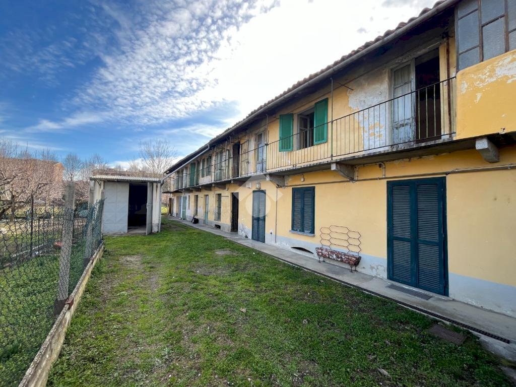 Casa indipendente Via isonzo, Pinerolo - foto 1
