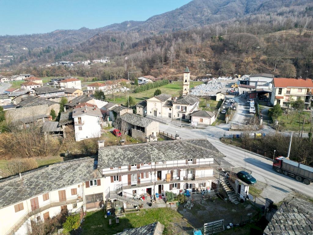 Independent house Via Paesana 128, Barge - photo 1