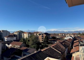 Bilocale Via Umberto I, Carignano - foto 1