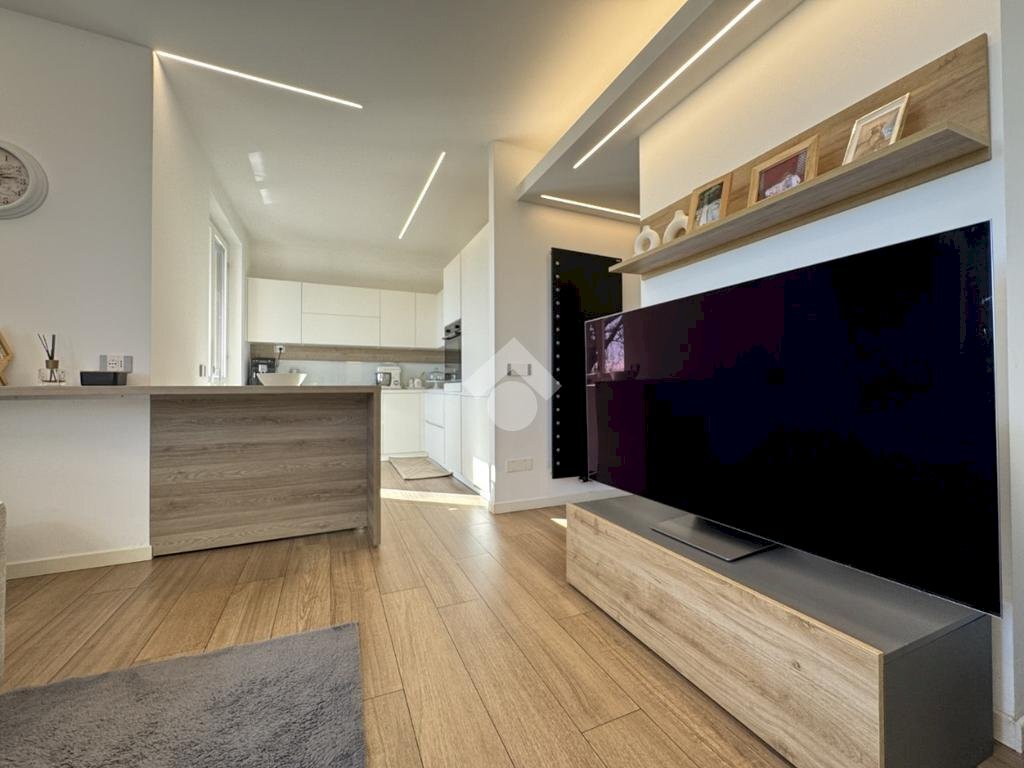 Terraced Villa Strada Privata Armando Picchi, Cameri - photo 1