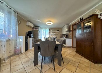 Villa a Schiera Strada Privata Armando Picchi, Cameri - foto 12