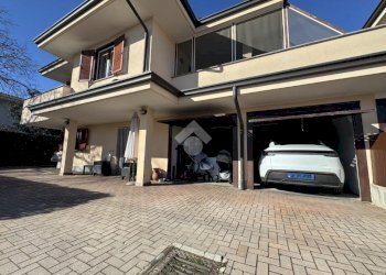 Villa a Schiera Strada Privata Armando Picchi, Cameri - foto 32