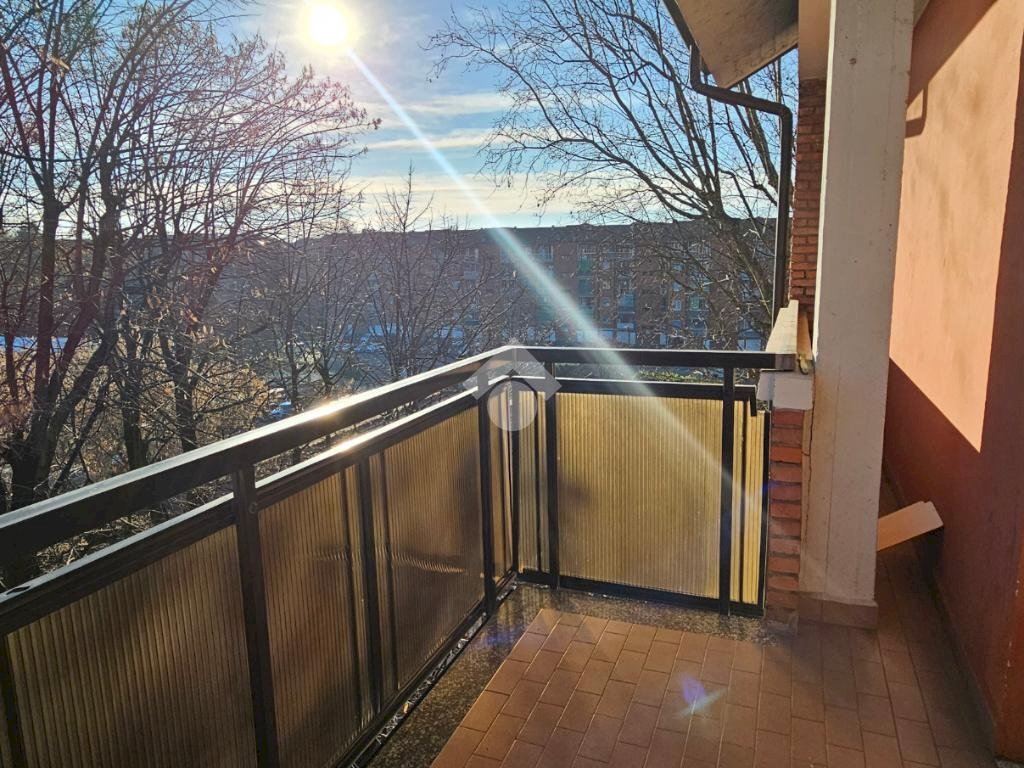 Two-room apartment Via beato padre pio da pietrelcina, Milano (neighborhood Chiesa Rossa) - photo 3