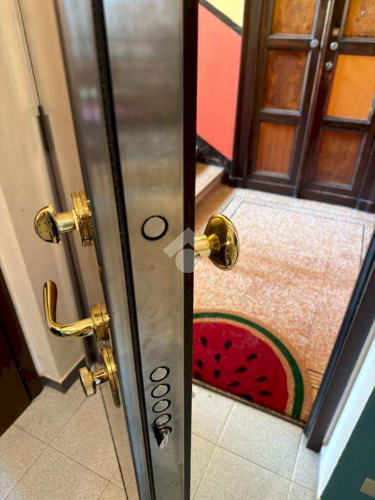 Two-room apartment Via Salbertrand, Torino (neighborhood Parella) - photo 3