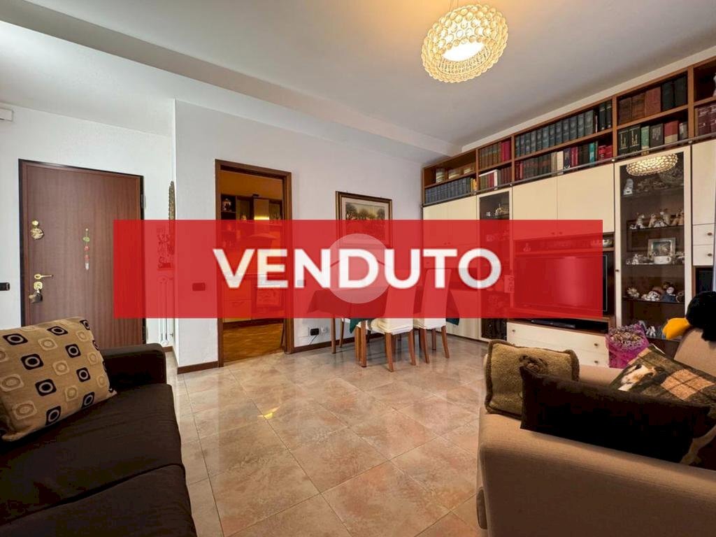 Trilocale via deledda, Peschiera Borromeo - foto 1