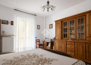 Semi-detached house Via Cherasco, Bra - photo 13