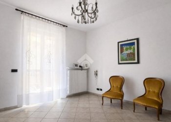 Semi-detached house Via Cherasco, Bra - photo 17