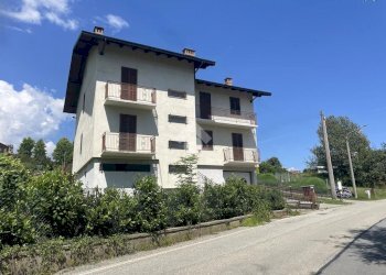 Casa indipendente Frazione Pratrivero, Valdilana - foto 1