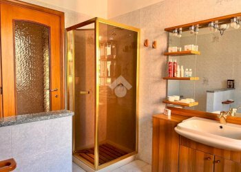 Casa indipendente Frazione Pratrivero, Valdilana - foto 38