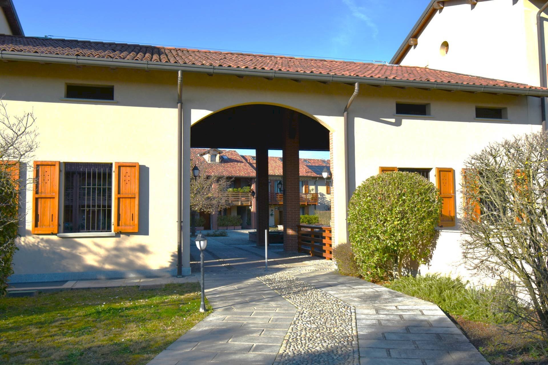 Foto 3 - Bilocale VIA CASCINA CASTELLAZZO
 
1, Vimercate - foto 3