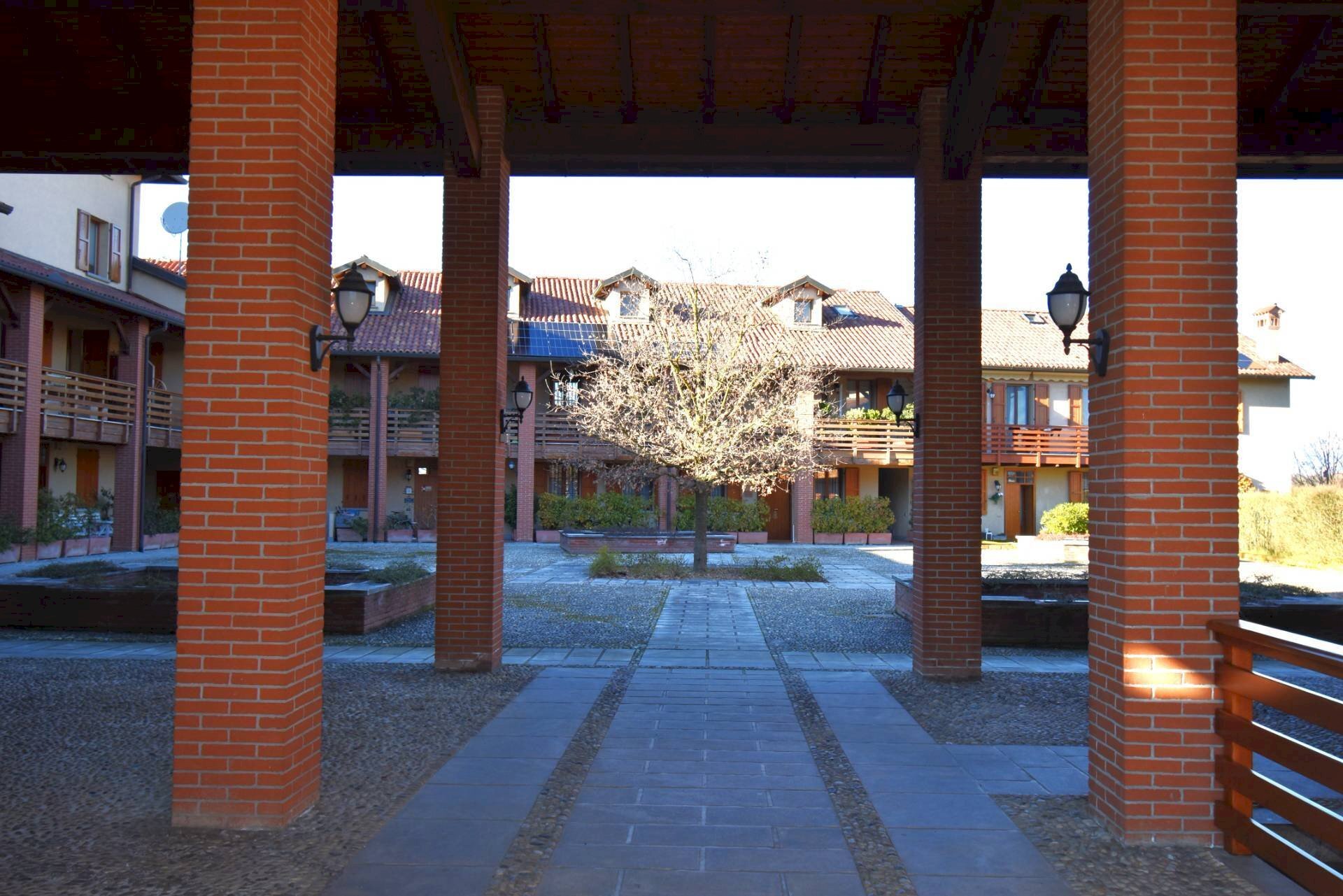 Foto 1 - Bilocale VIA CASCINA CASTELLAZZO
 
1, Vimercate - foto 1