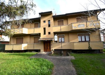 Foto 3 - Trilocale ROMA
 
2, Bernareggio - foto 3