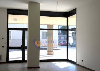 Foto 9 - Negozio via Gorizia
 
11, Busto Arsizio - foto 8