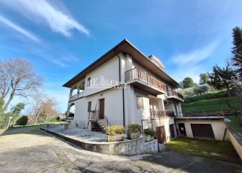 Foto 5 - Villa via imperia
 
13, Folignano - foto 5