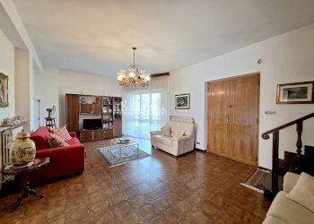 Foto 30 - Villa via imperia
 
13, Folignano - foto 30