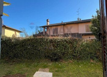 Giardino - Bilocale via della valle
 
15, Robecco sul Naviglio - foto 22