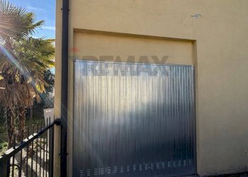 Balcone - Bilocale via della valle
 
15, Robecco sul Naviglio - foto 26