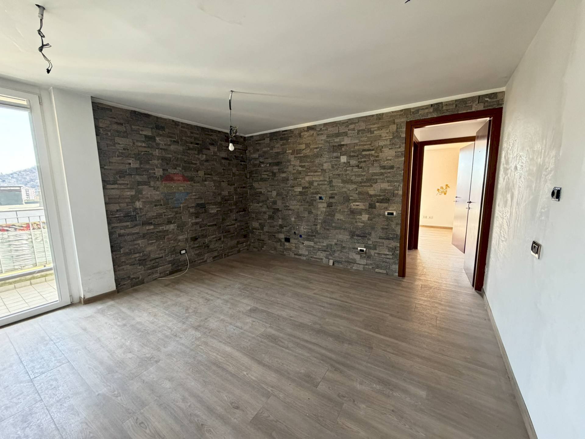 Stanza vuota - Bilocale VIA ALEBBIO
 
11, Como - foto 3