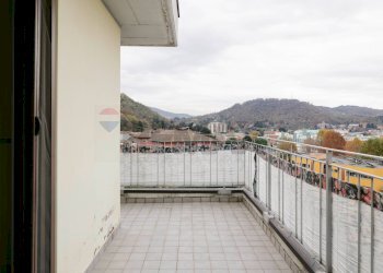 Balcone - Bilocale VIA ALEBBIO
 
11, Como - foto 11