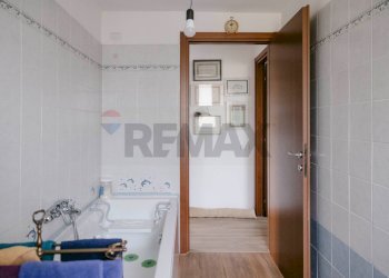 Bagno - Bilocale VIA ALEBBIO
 
11, Como - foto 11